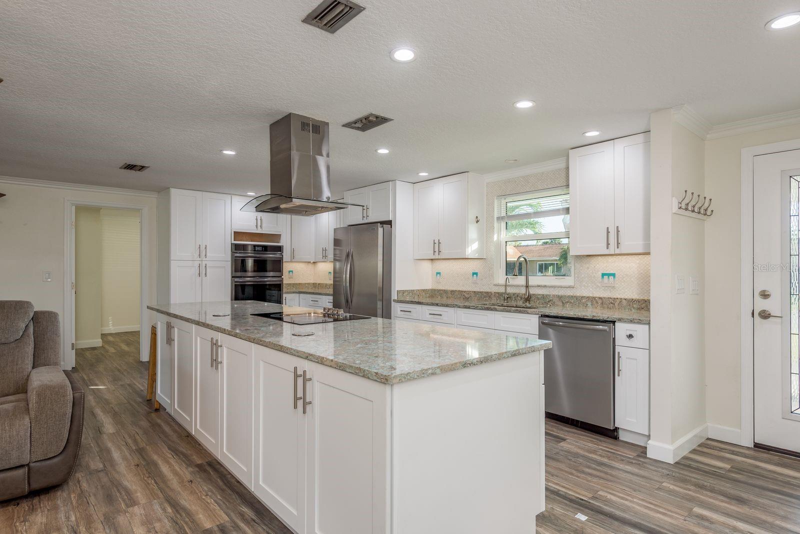 FLOR A MAR - Residential