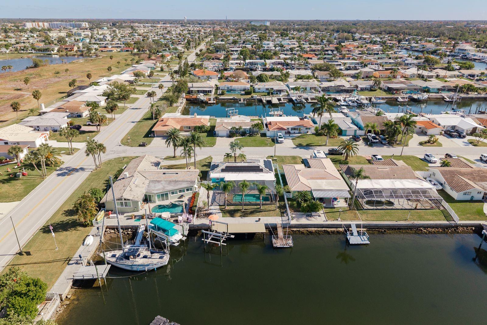 FLOR A MAR - Residential