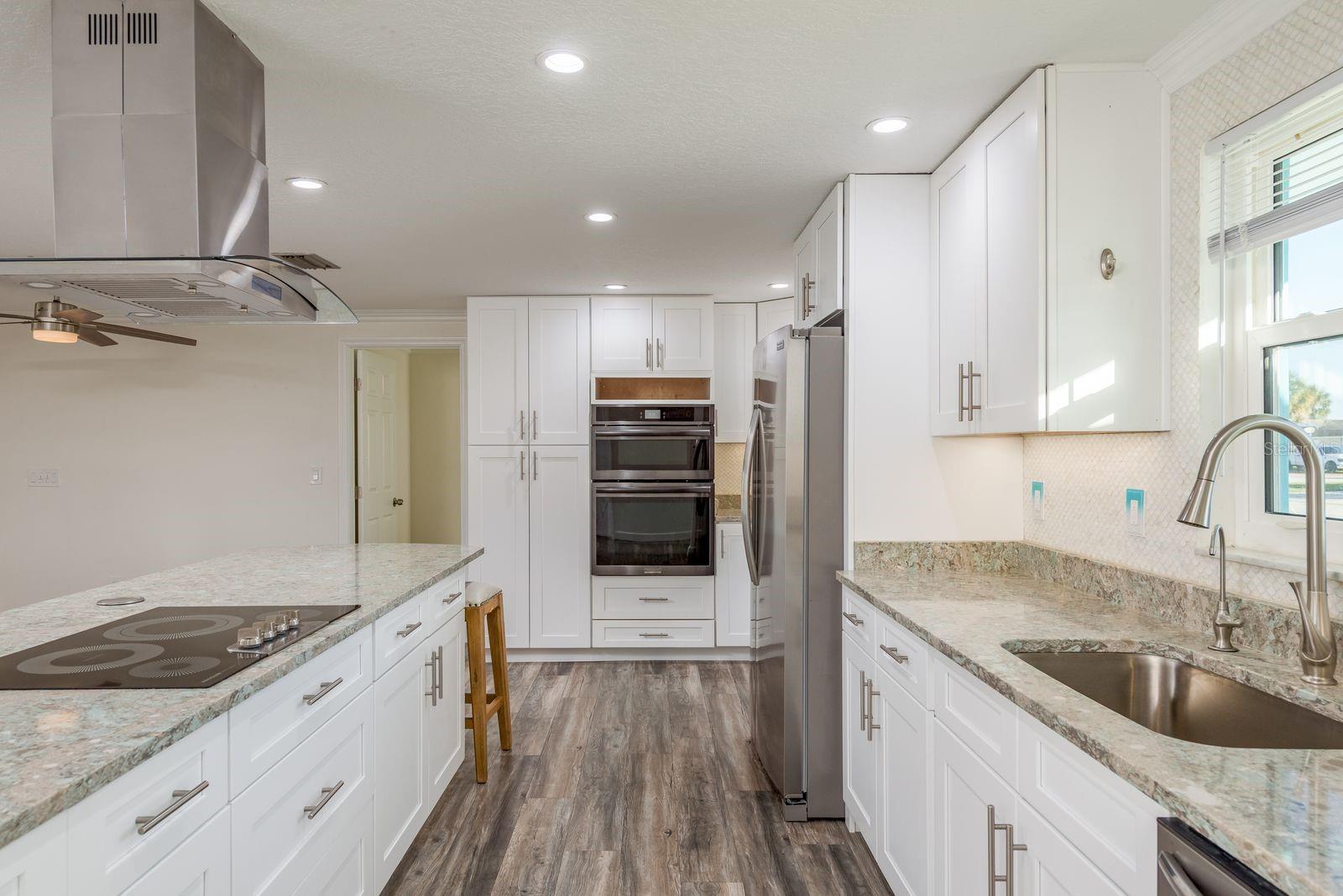 FLOR A MAR - Residential