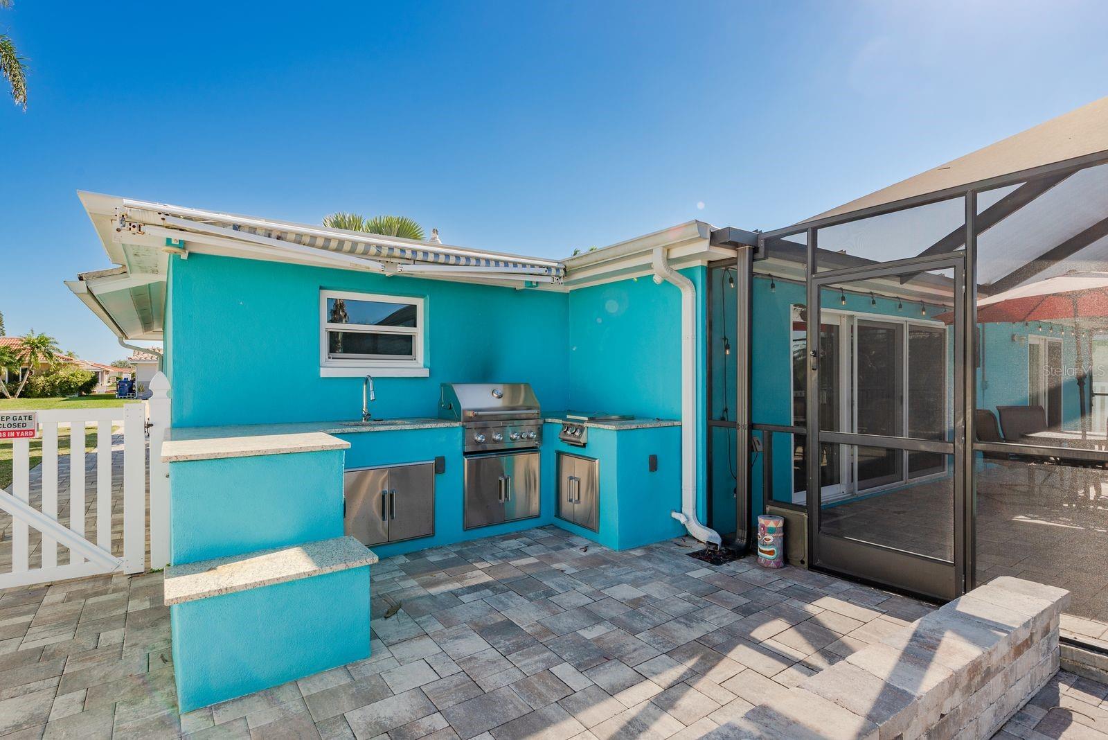 FLOR A MAR - Residential