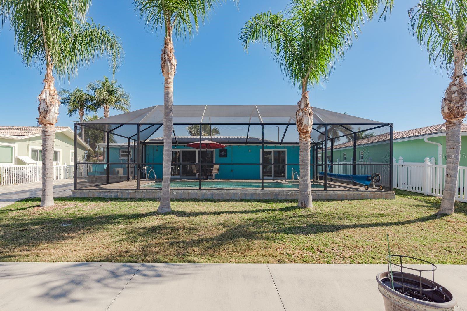 FLOR A MAR - Residential