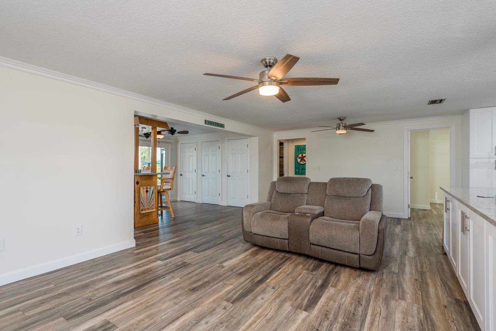 FLOR A MAR - Residential