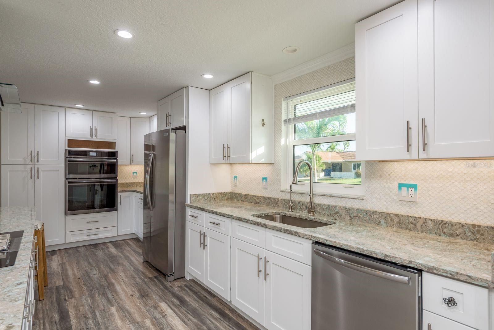 FLOR A MAR - Residential