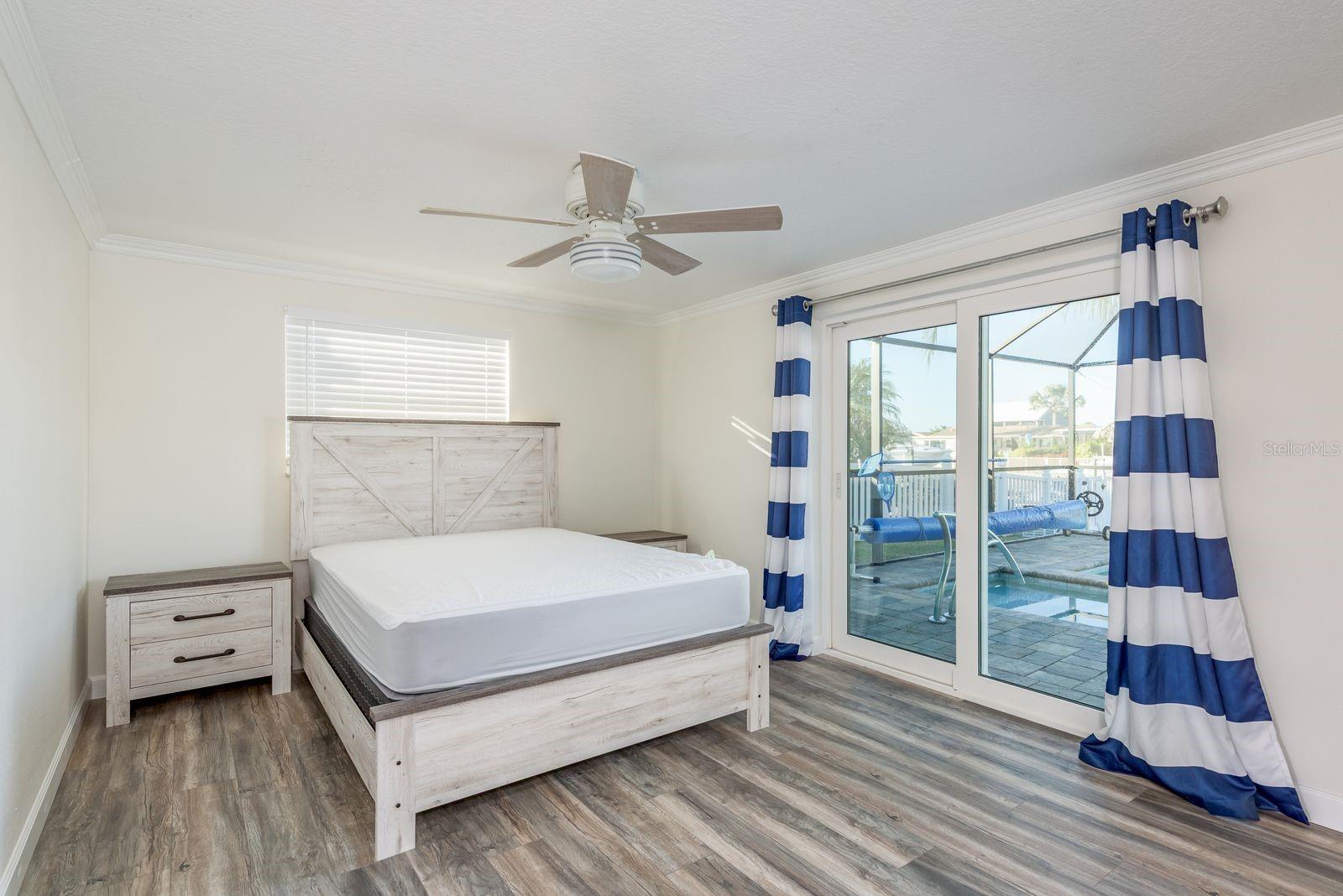 FLOR A MAR - Residential