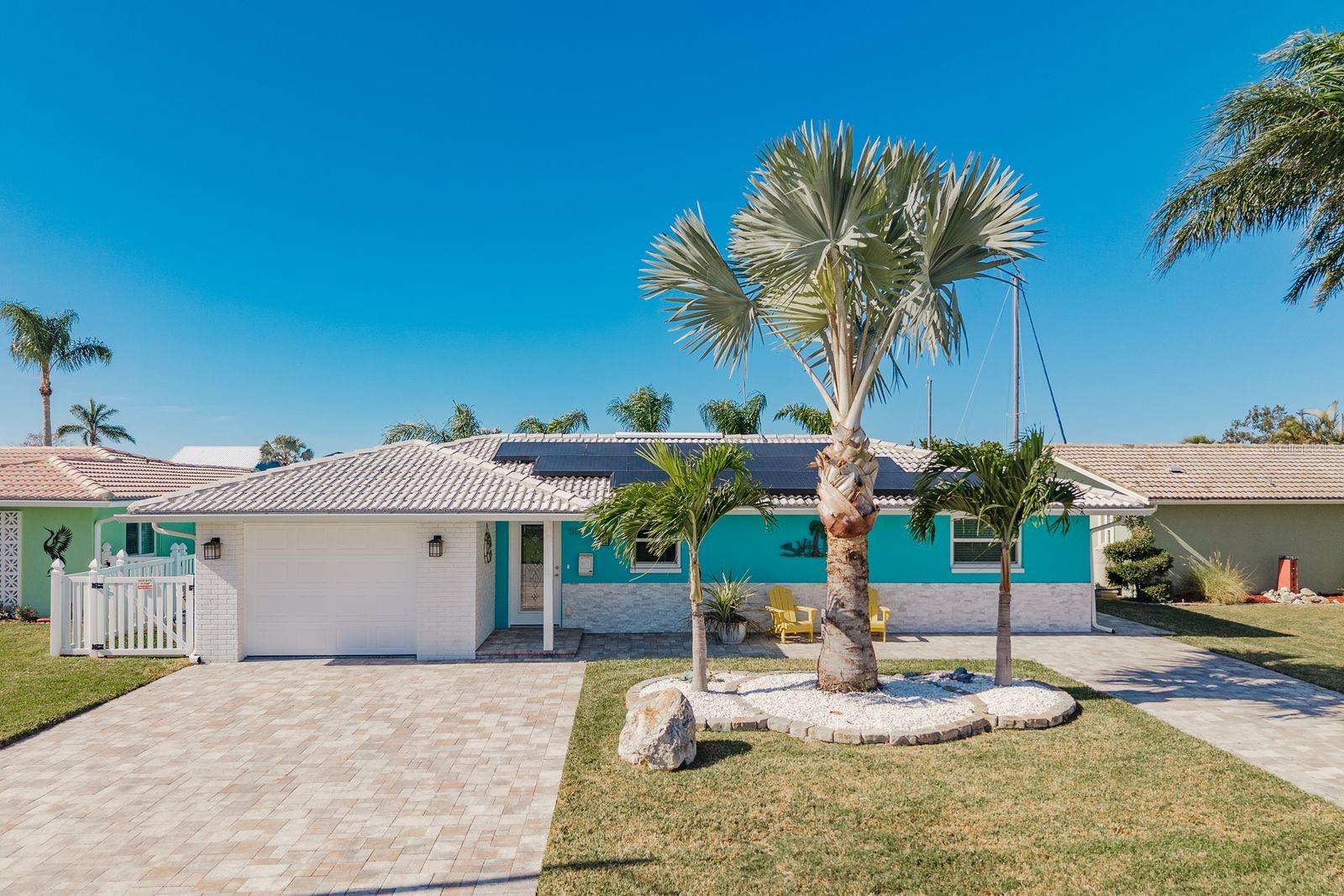 FLOR A MAR - Residential