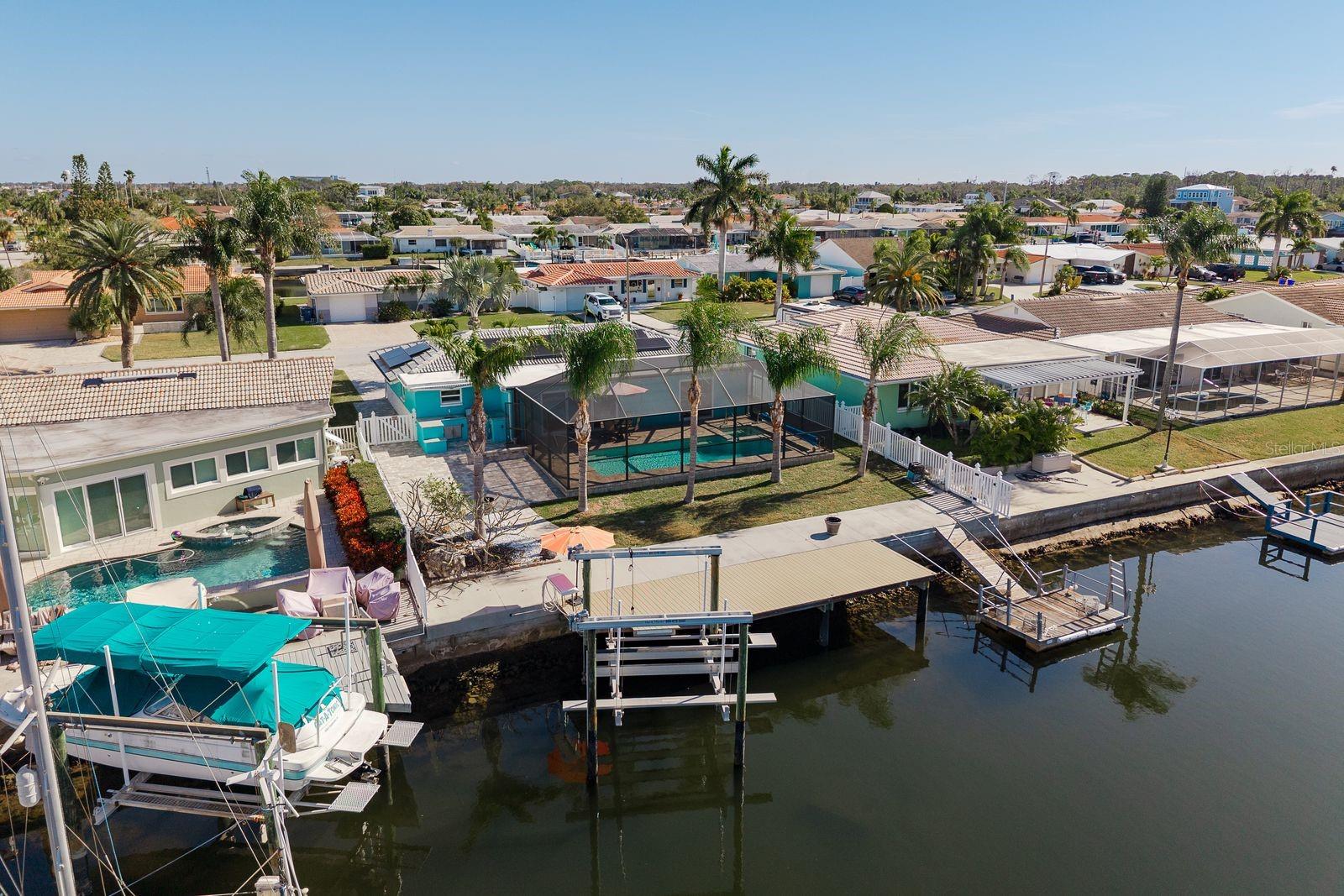 FLOR A MAR - Residential