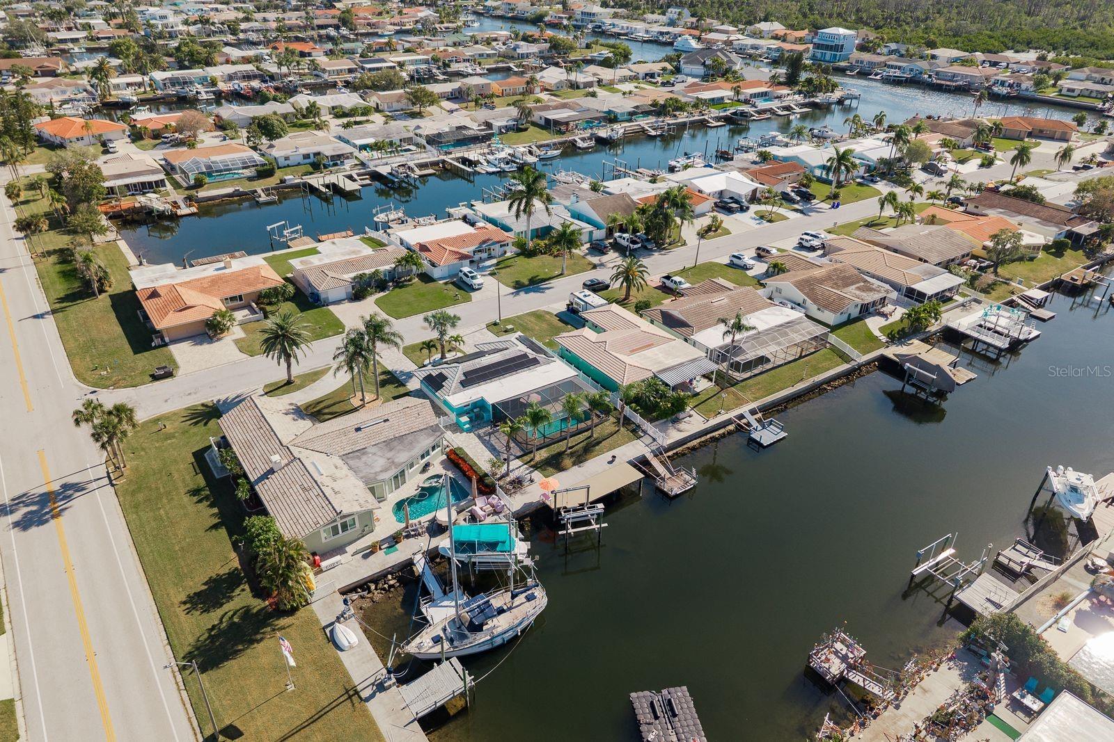 FLOR A MAR - Residential