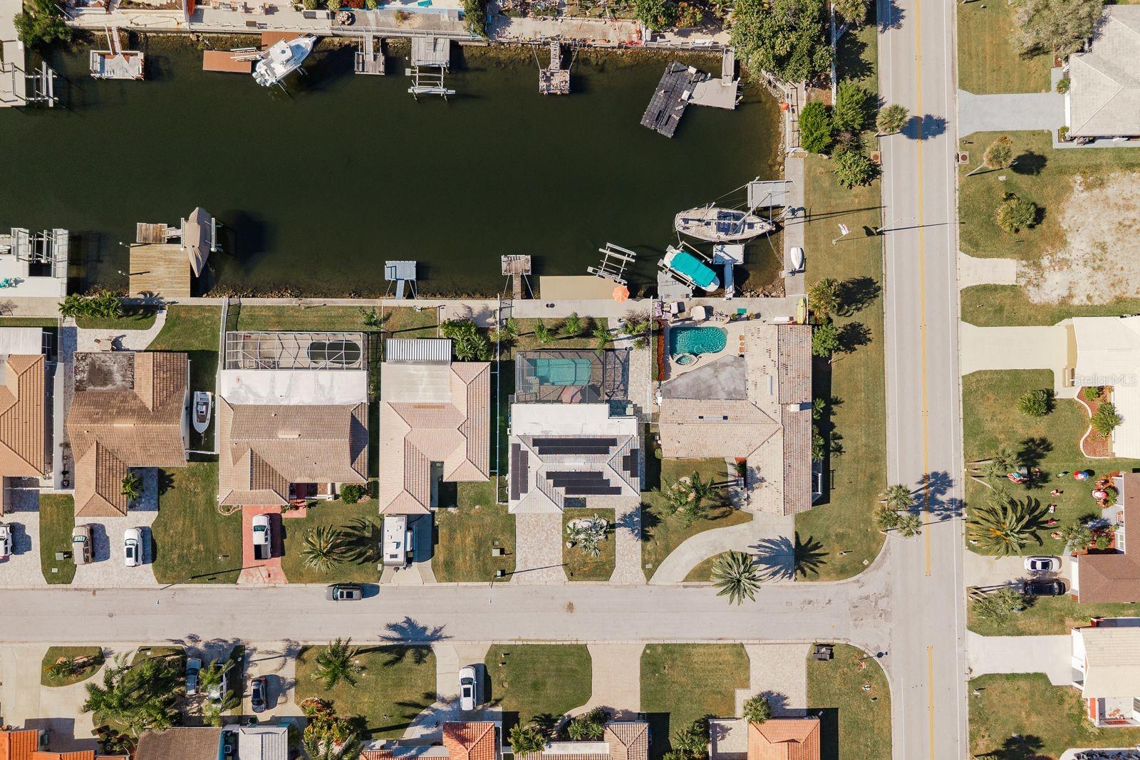 FLOR A MAR - Residential