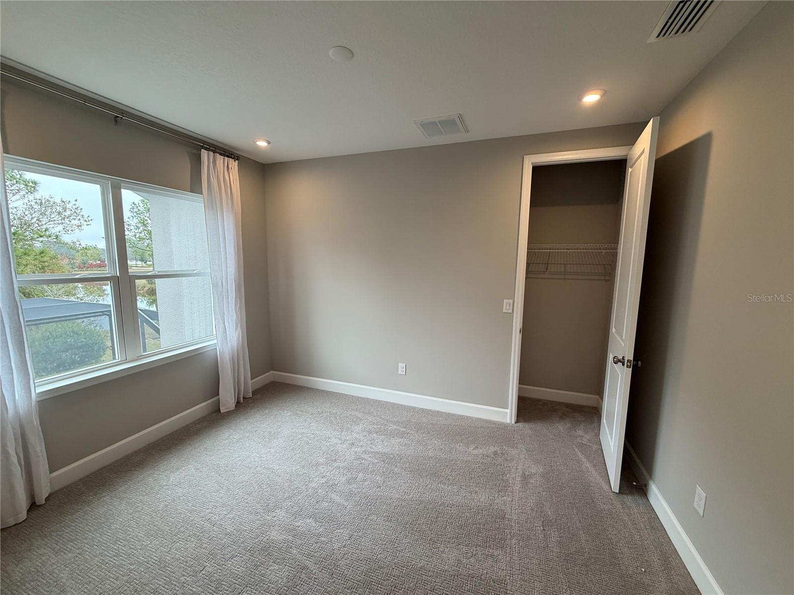 RIVER LANDING - Residential