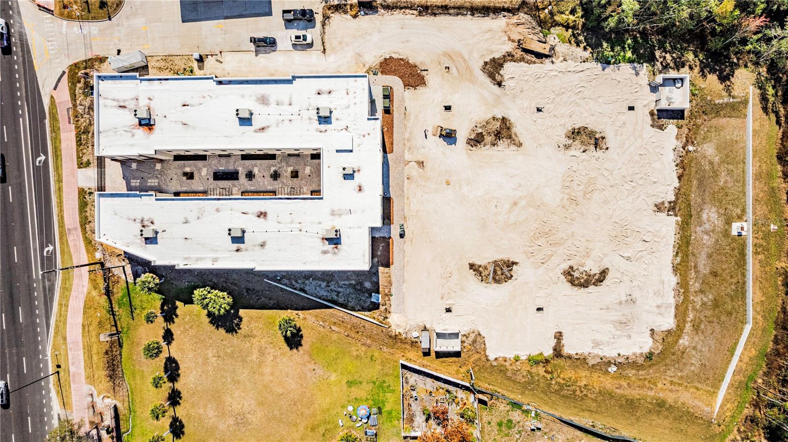 ACREAGE & UNREC - Commercial Sale