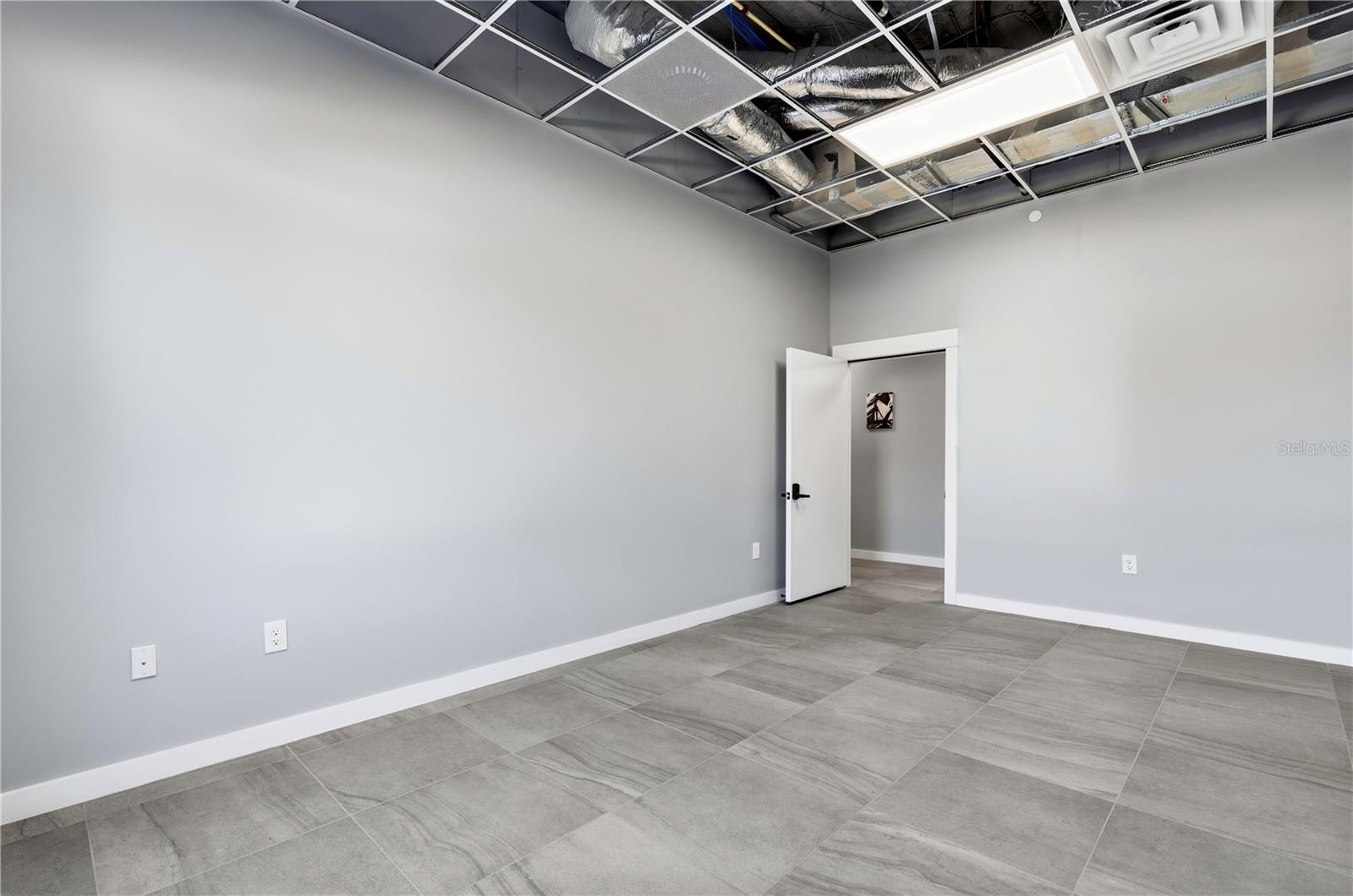 ACREAGE & UNREC - Commercial Sale