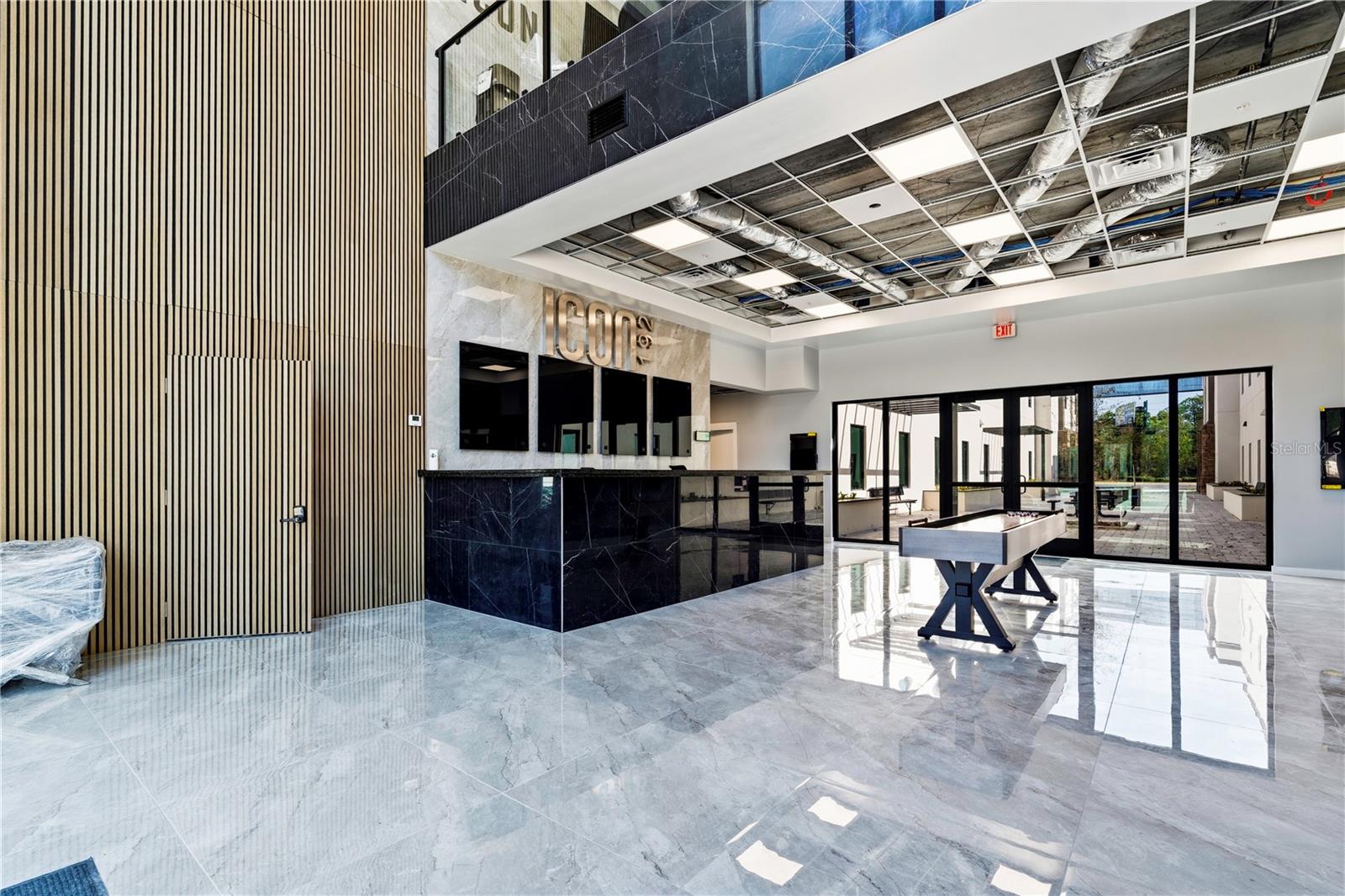 ACREAGE & UNREC - Commercial Sale