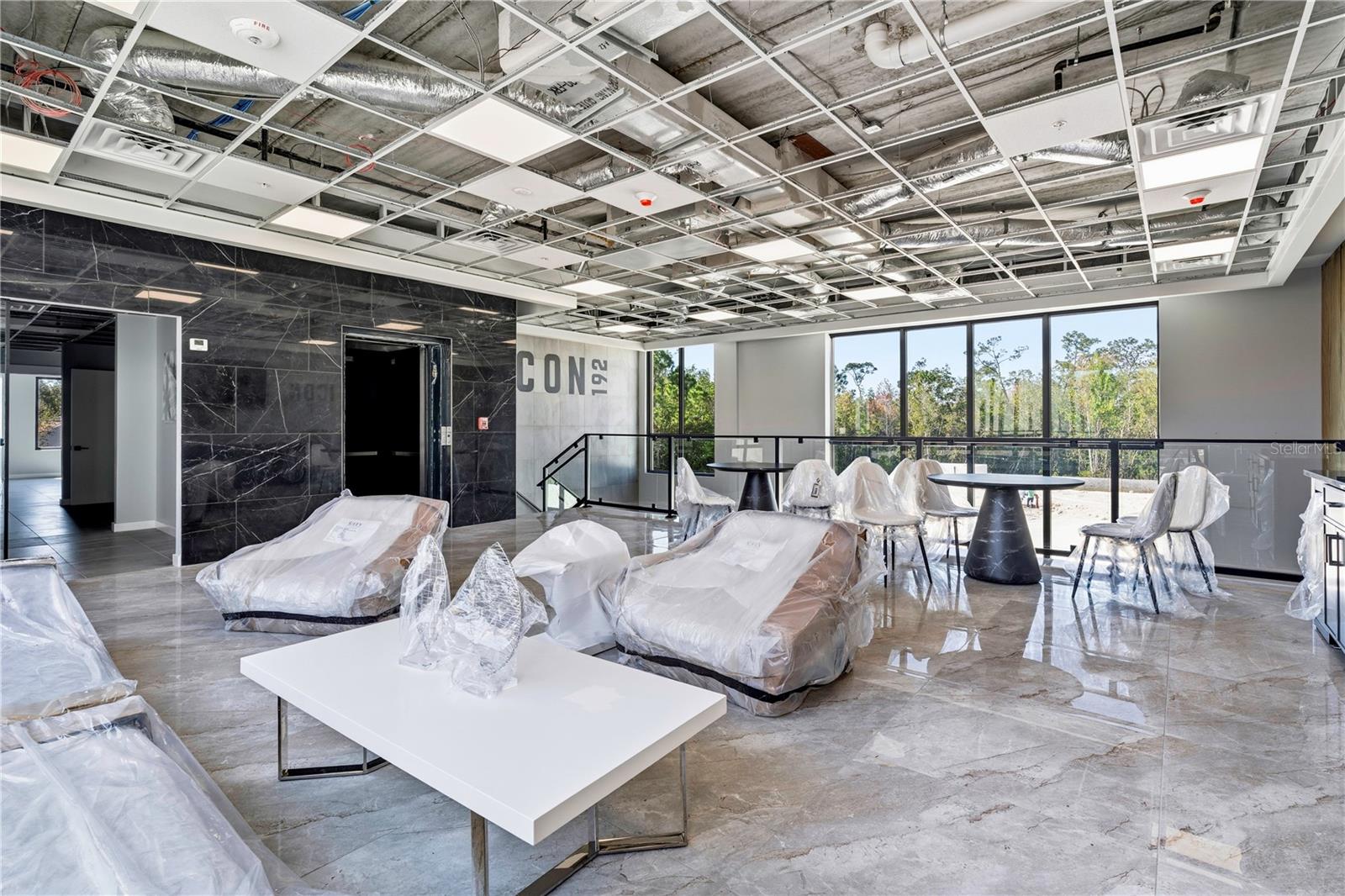 ACREAGE & UNREC - Commercial Sale