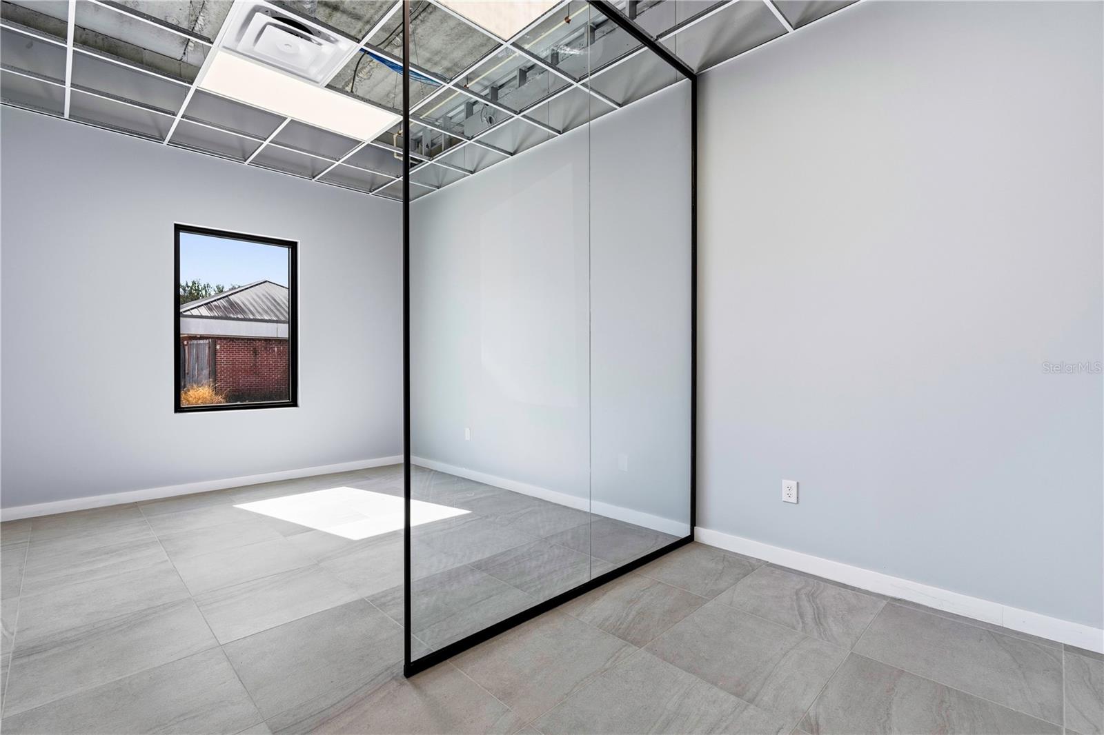 ACREAGE & UNREC - Commercial Sale