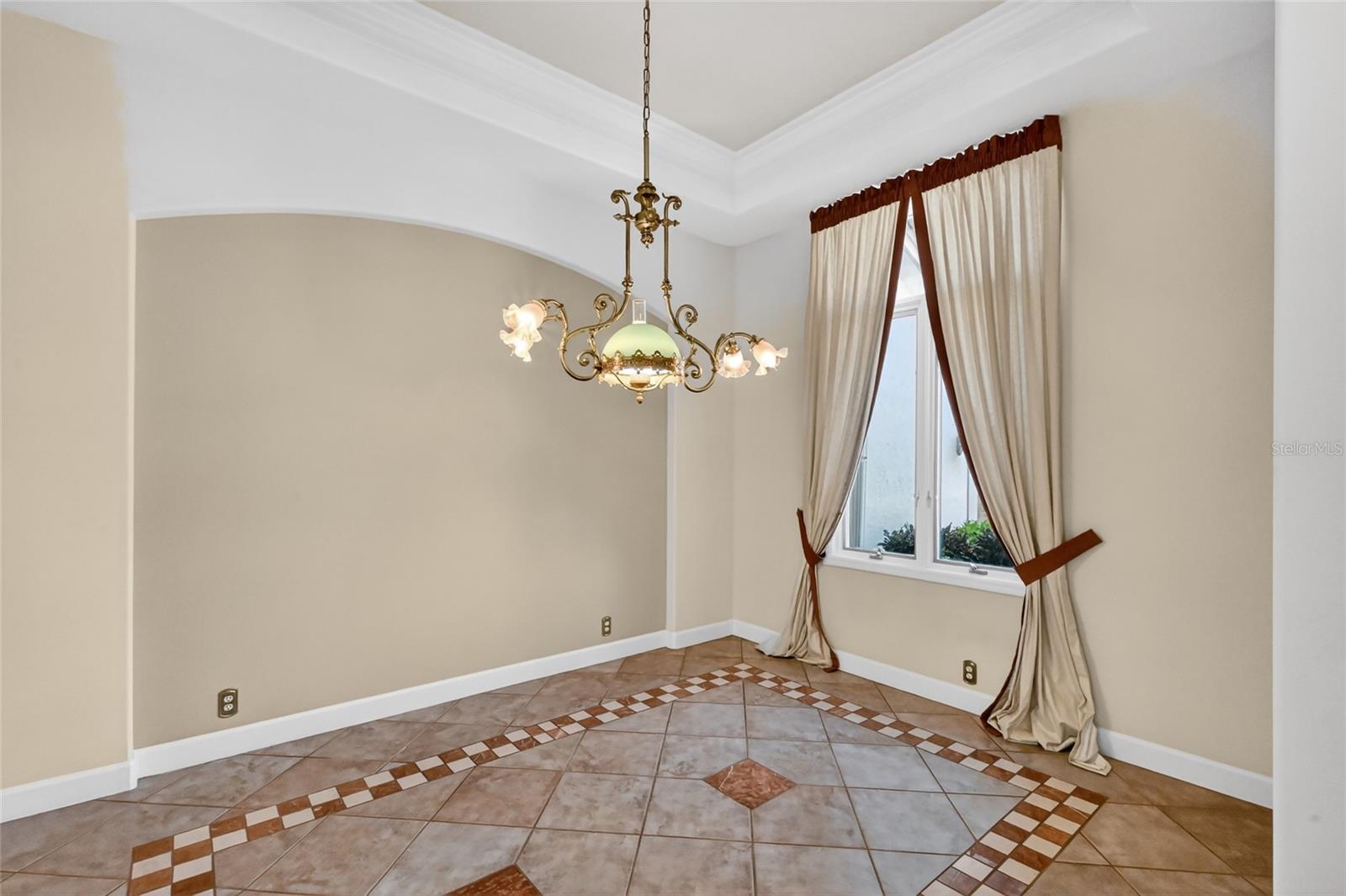 ROSEDALE 7 - Residential