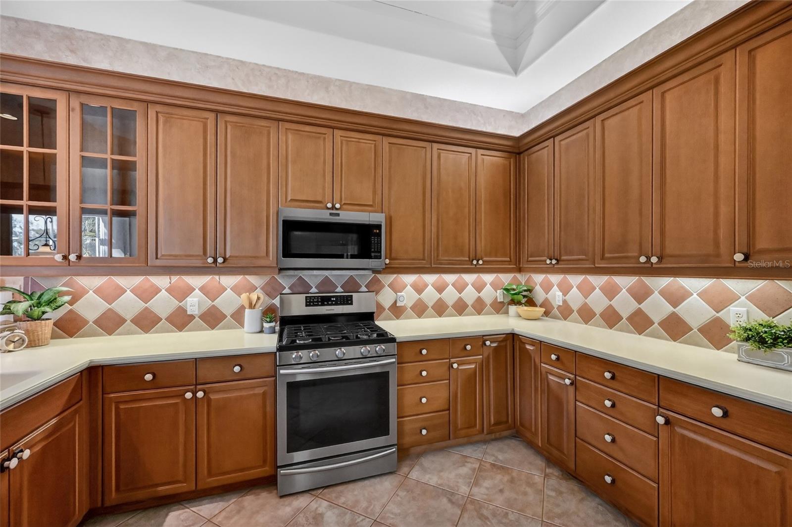 ROSEDALE 7 - Residential