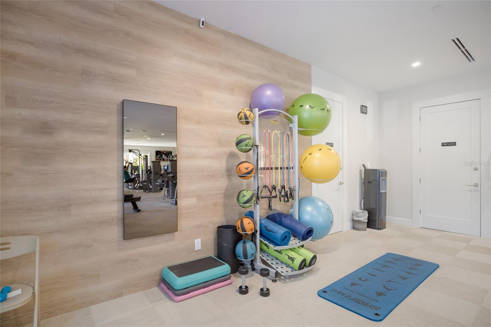 ROSEDALE 7 - Residential