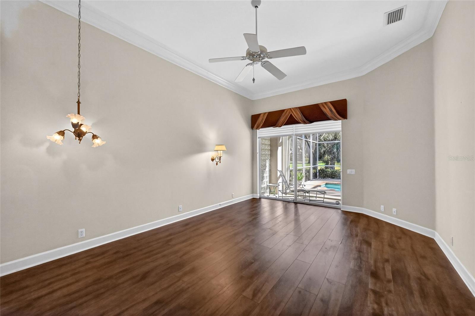 ROSEDALE 7 - Residential