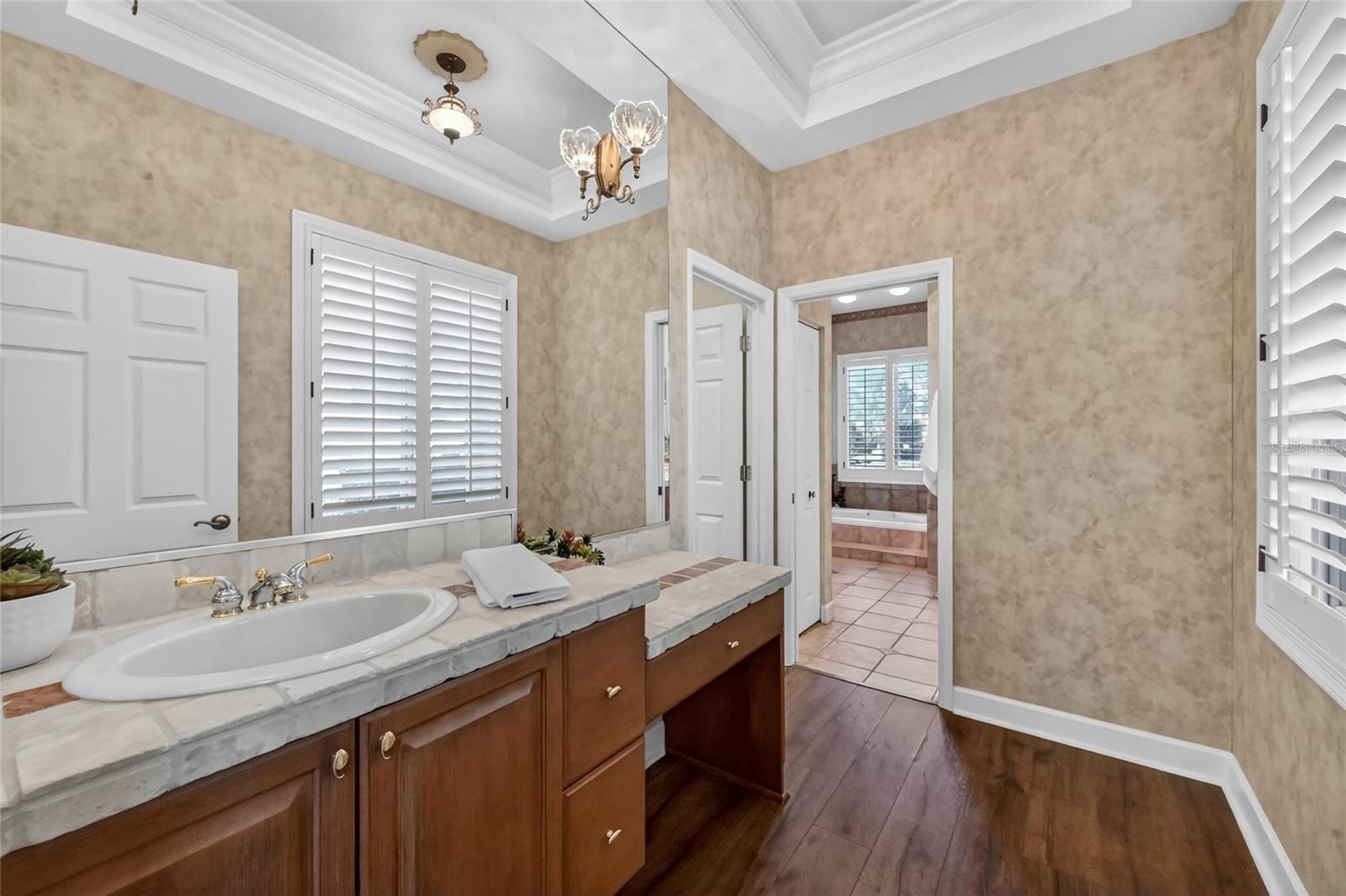 ROSEDALE 7 - Residential