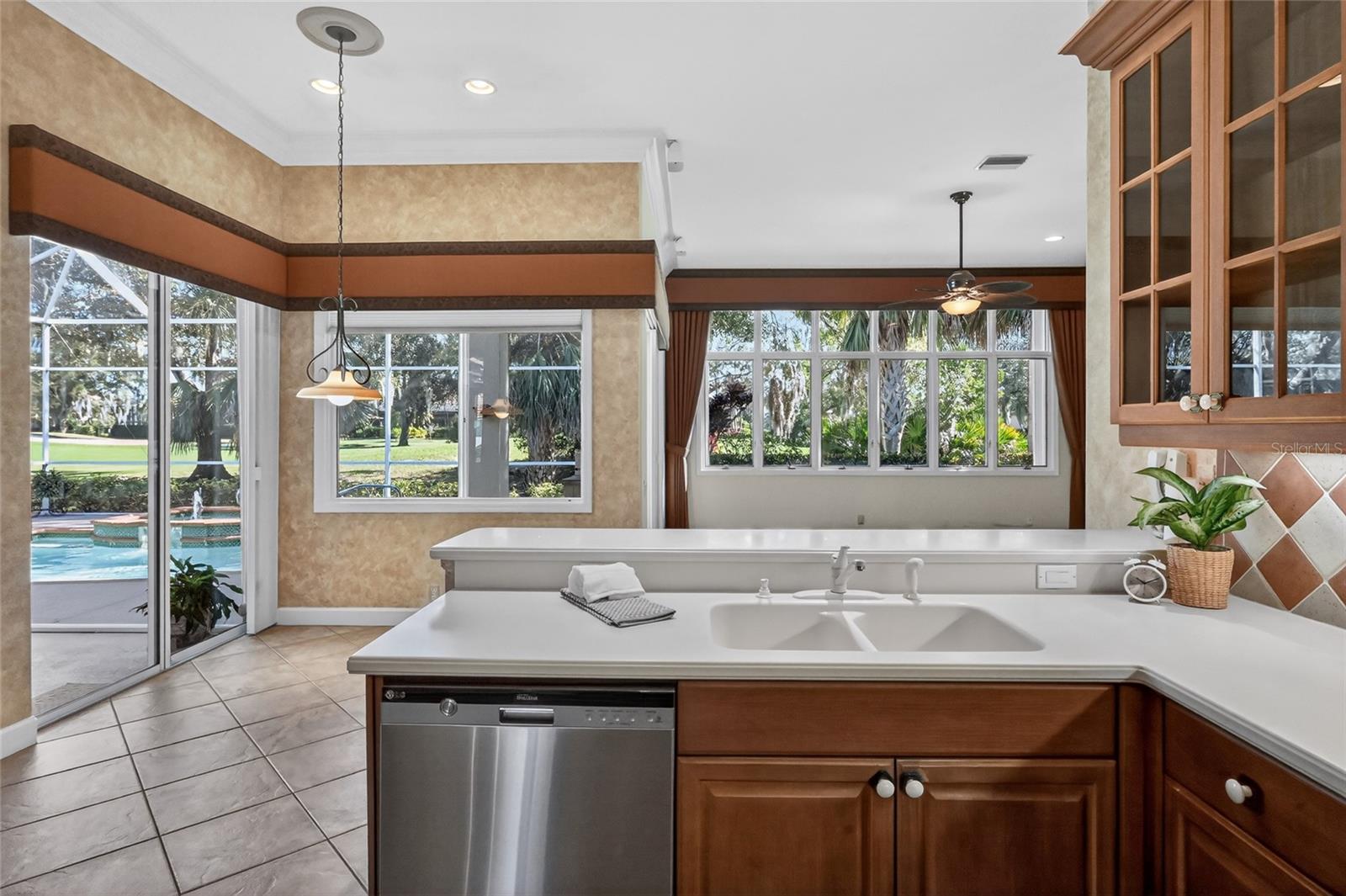 ROSEDALE 7 - Residential