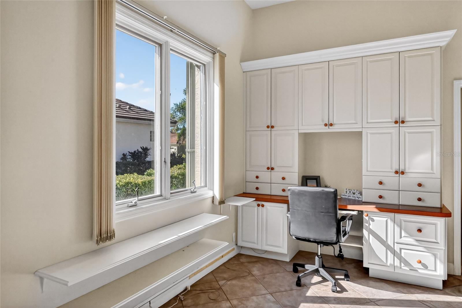 ROSEDALE 7 - Residential