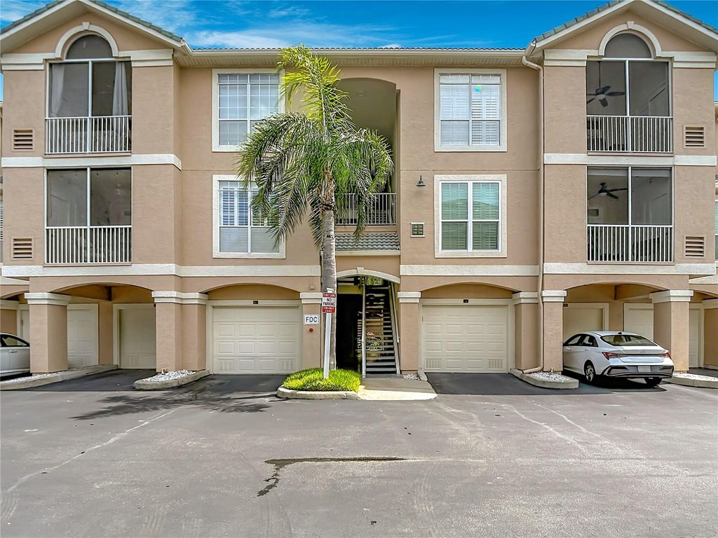 Photo of 5308 Bay Club Circle #5308, Tampa, FL 33607 (MLS # TB8513457)