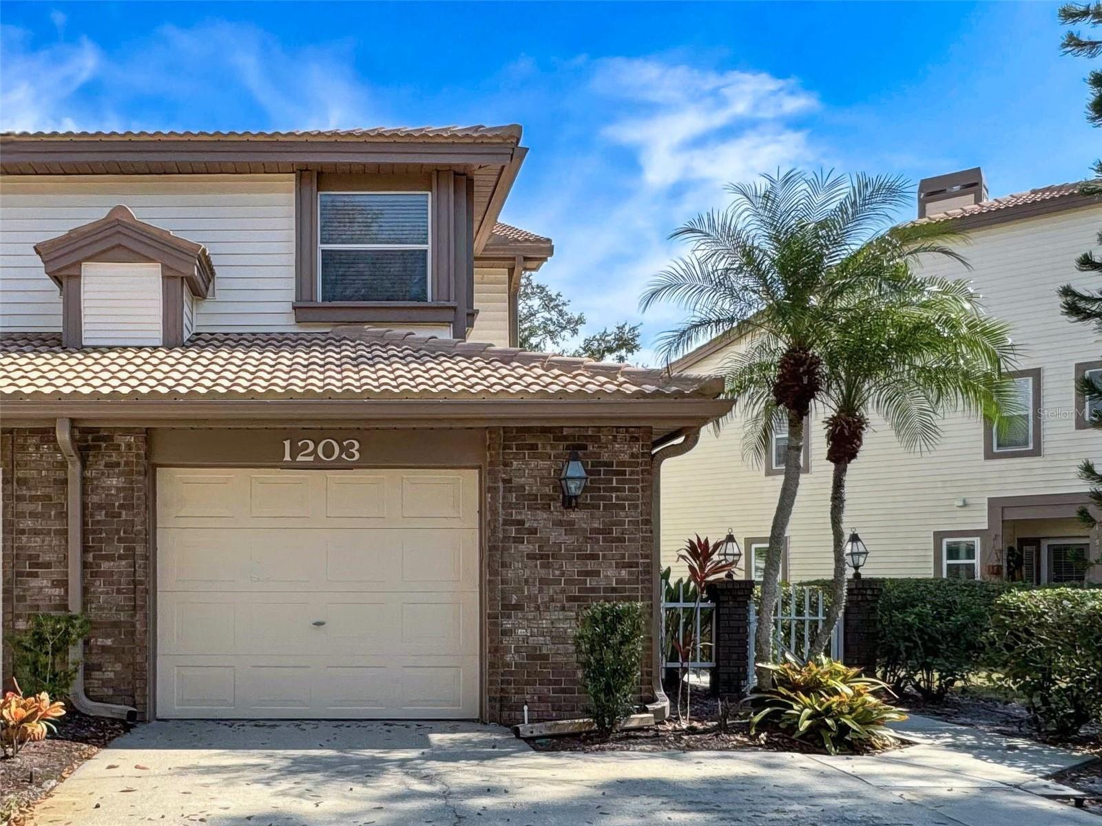 1203 CLAYS TRAIL 406