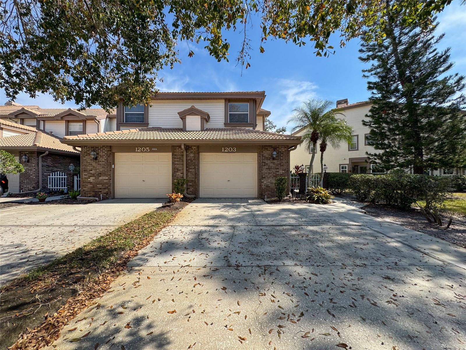 1203 CLAYS TRAIL 406