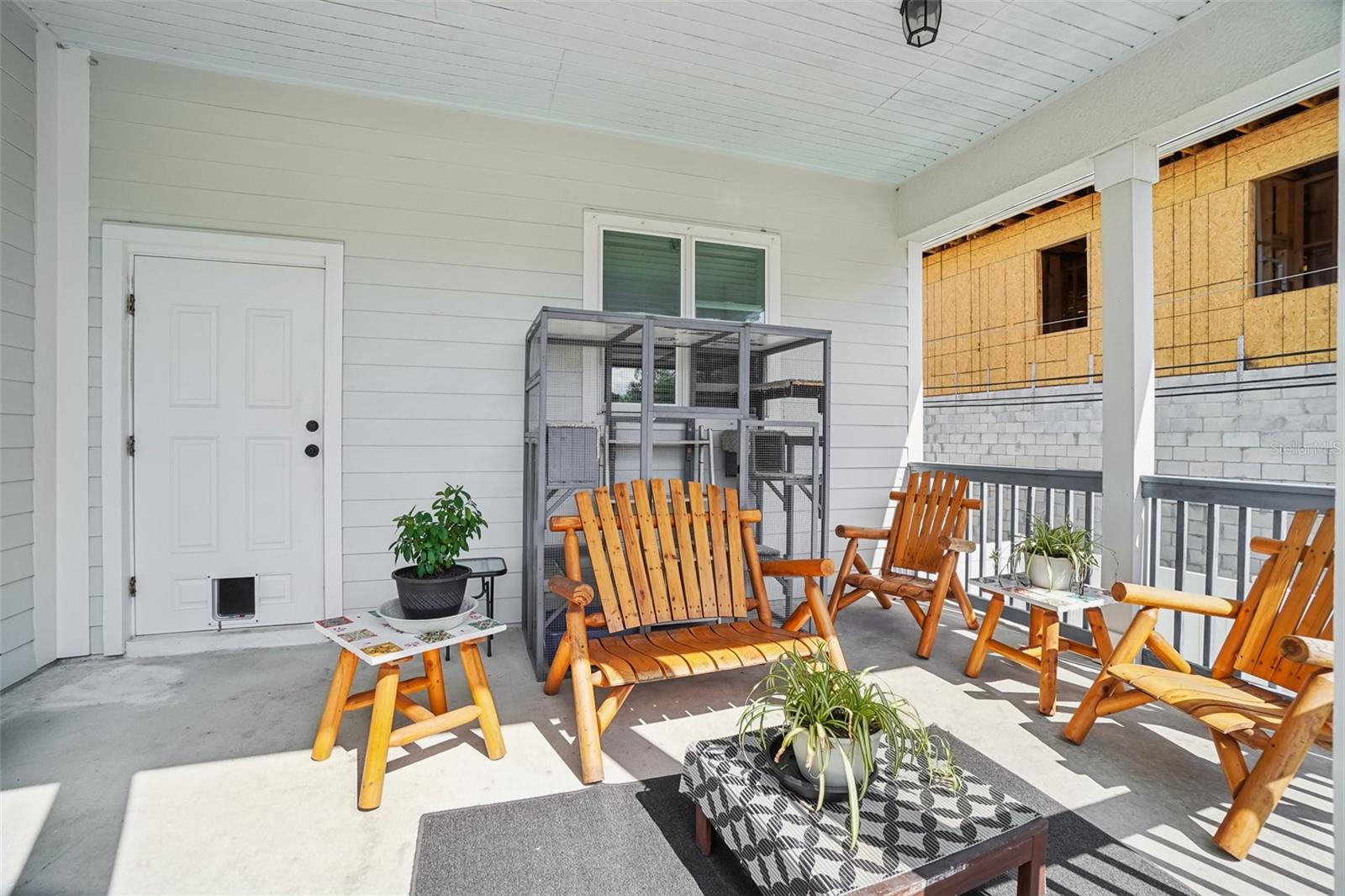 RIVERVIEW - Residential