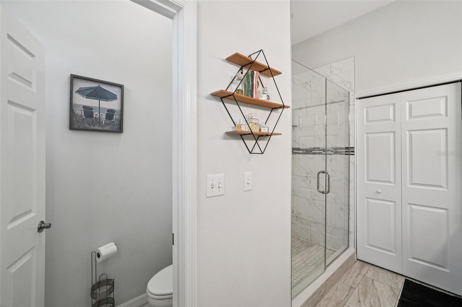 RIVERVIEW - Residential