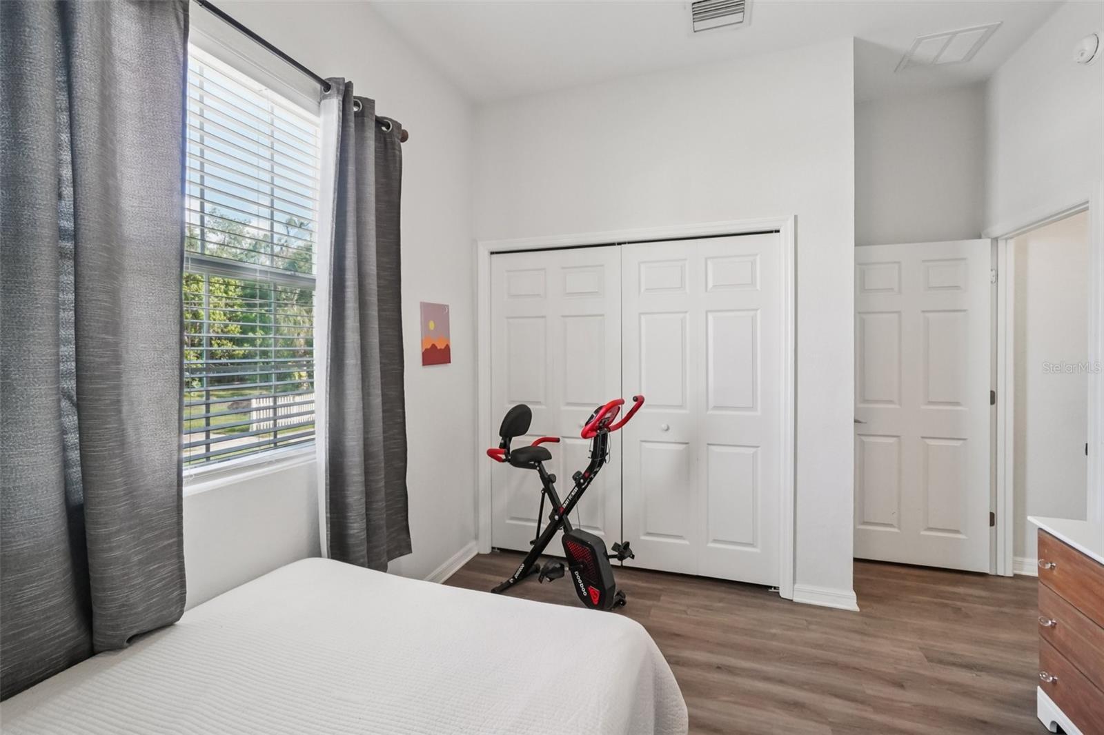 RIVERVIEW - Residential