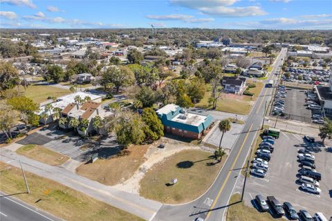 Tiny photo for 307 NW 3rd Street, Ocala, FL 34475 (MLS # OM719077)