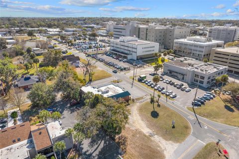 Tiny photo for 307 NW 3rd Street, Ocala, FL 34475 (MLS # OM719077)