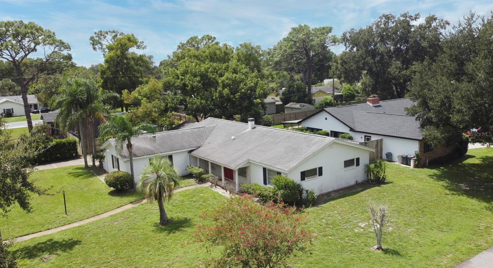 ENGLISH ESTATES UNIT 2 - Residential