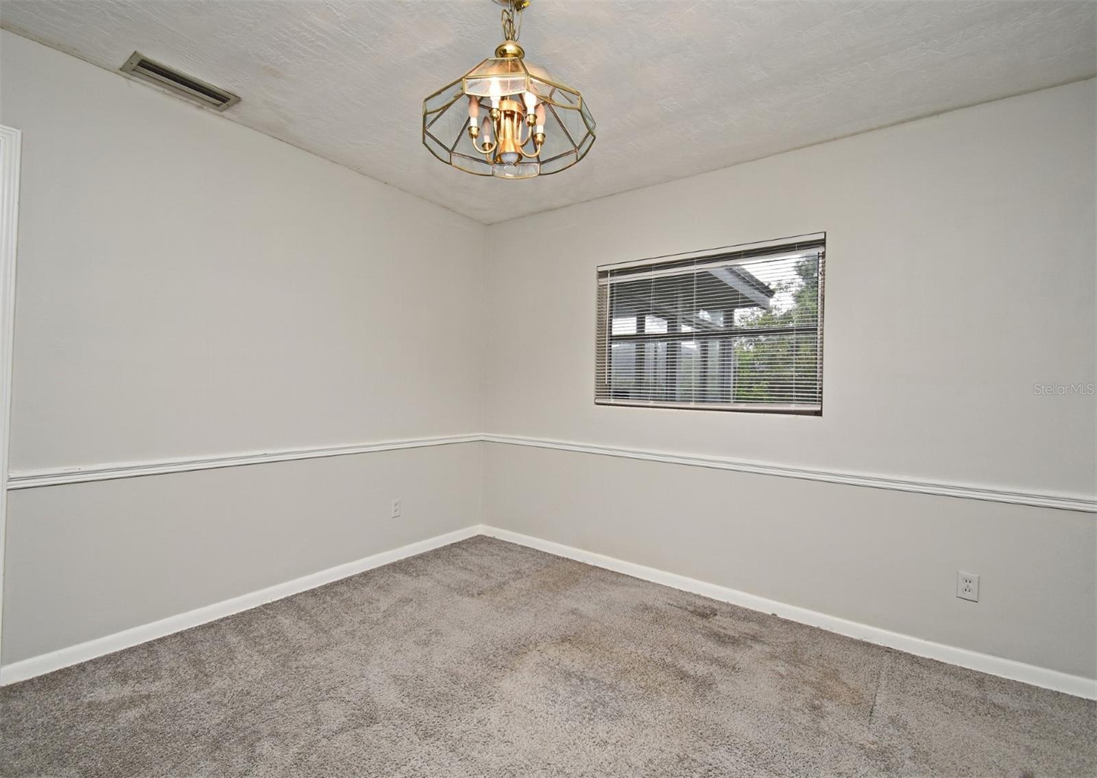 ENGLISH ESTATES UNIT 2 - Residential