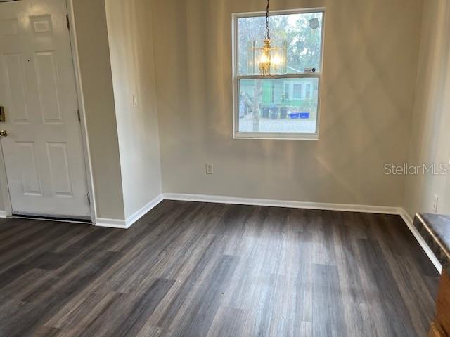 ELNORA SQUARE AMD - Residential