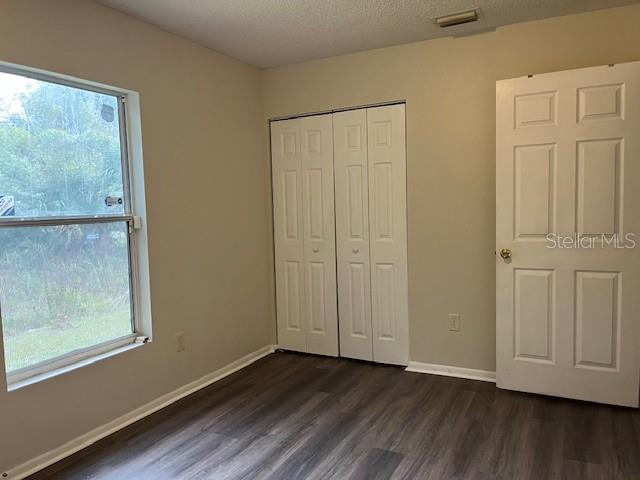 ELNORA SQUARE AMD - Residential