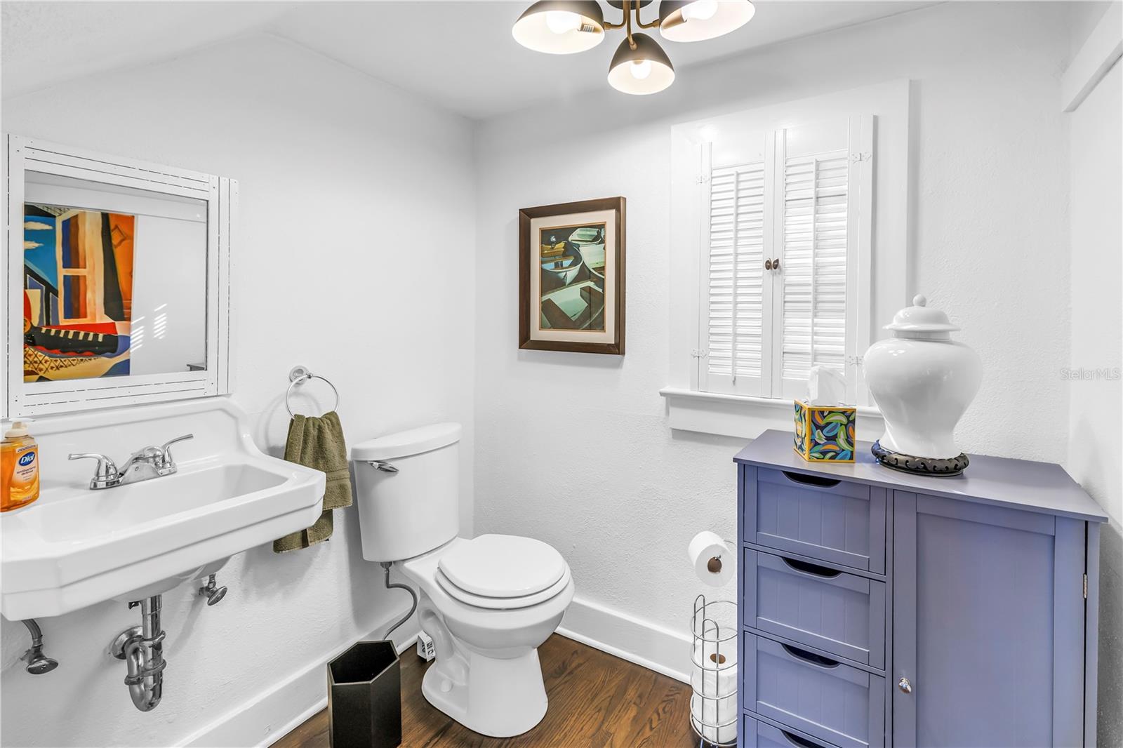 CRESCENT PARK HEIGHTS - Residential Lease