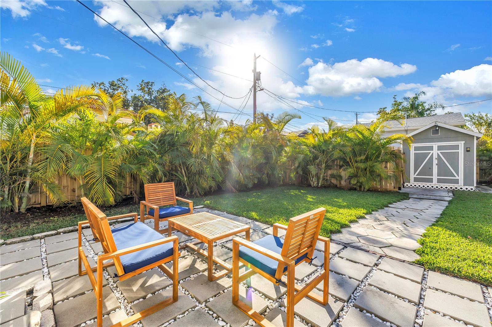 CRESCENT PARK HEIGHTS - Residential Lease