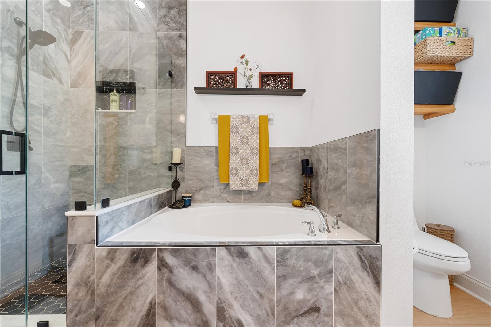 BALDWIN PARK 07 - Residential