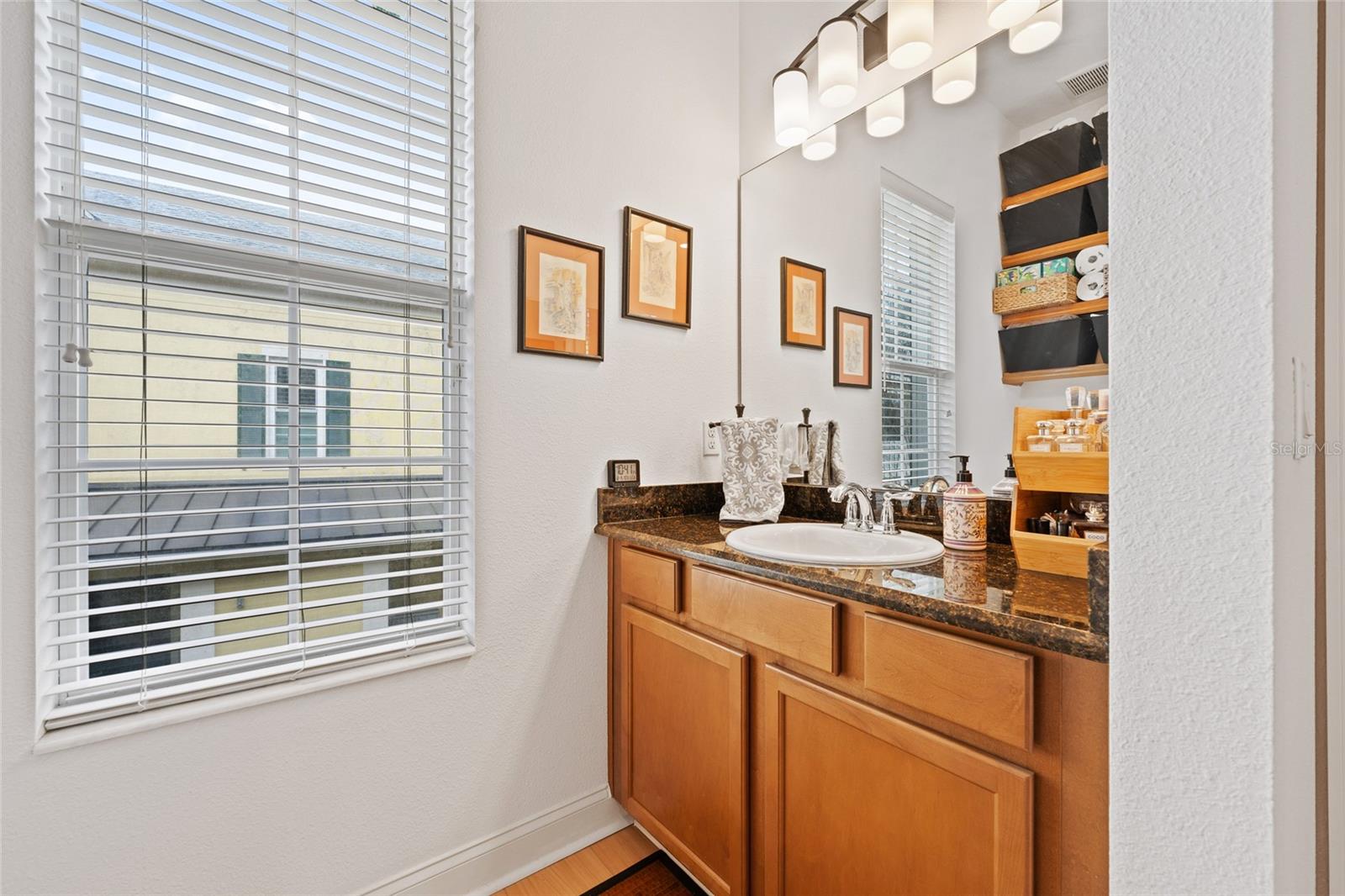 BALDWIN PARK 07 - Residential