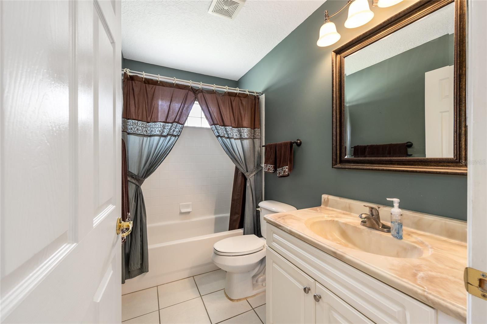 OAK RUN BAYTREE GREENS - Residential