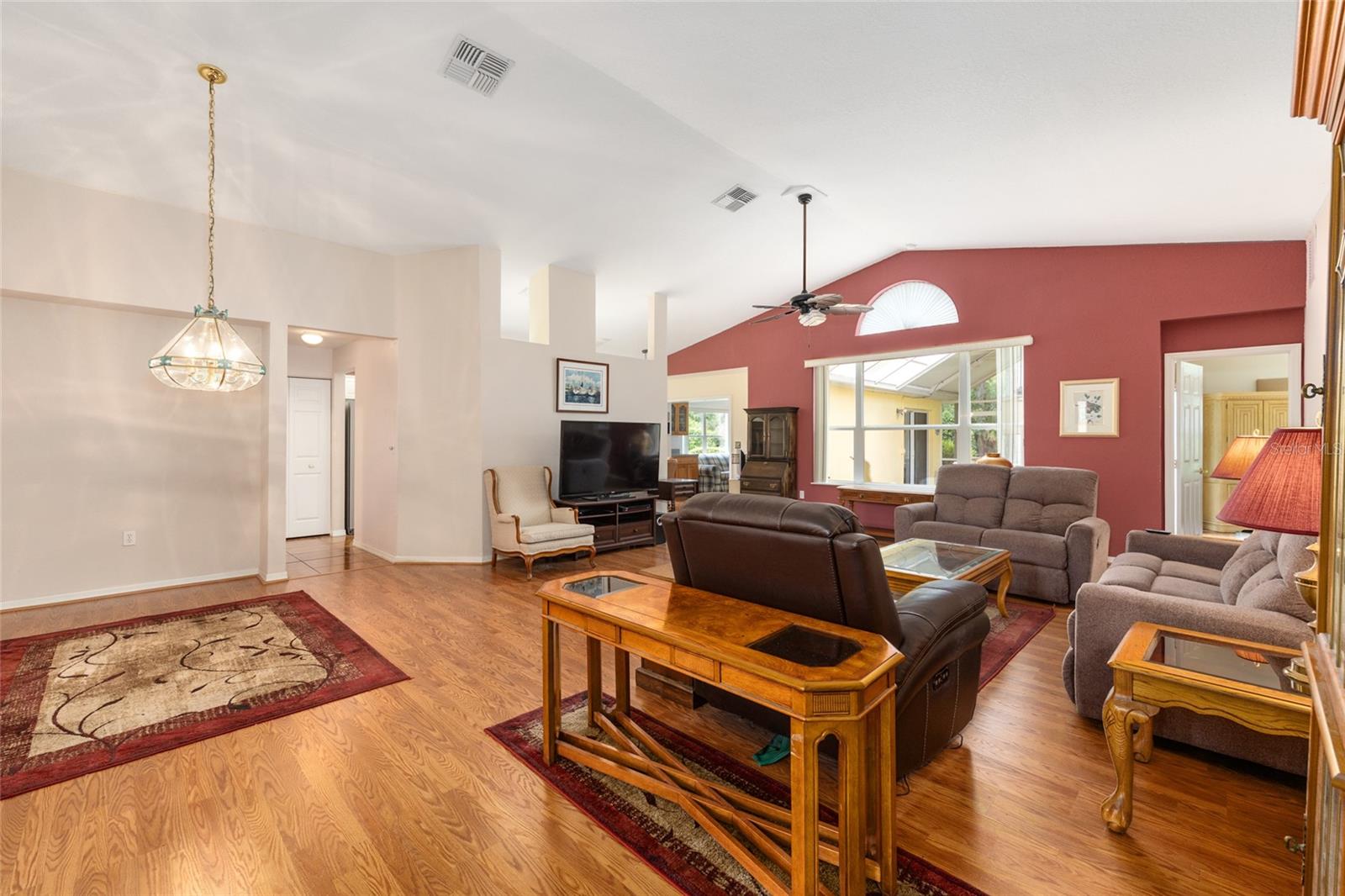 OAK RUN BAYTREE GREENS - Residential