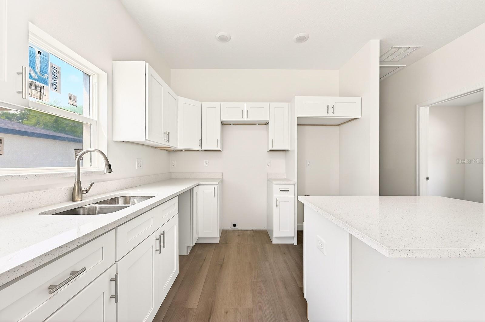 READ & ALLENS SUB - Residential