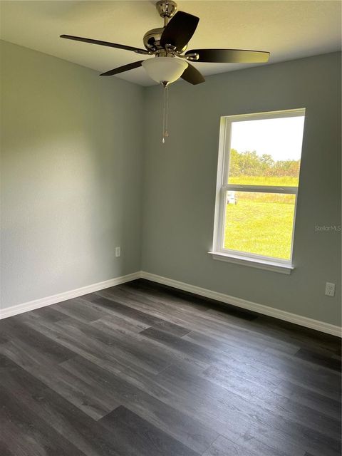 Tiny photo for 13221 SE 41st Terrace, Belleview, FL 34420 (MLS # OM715595)