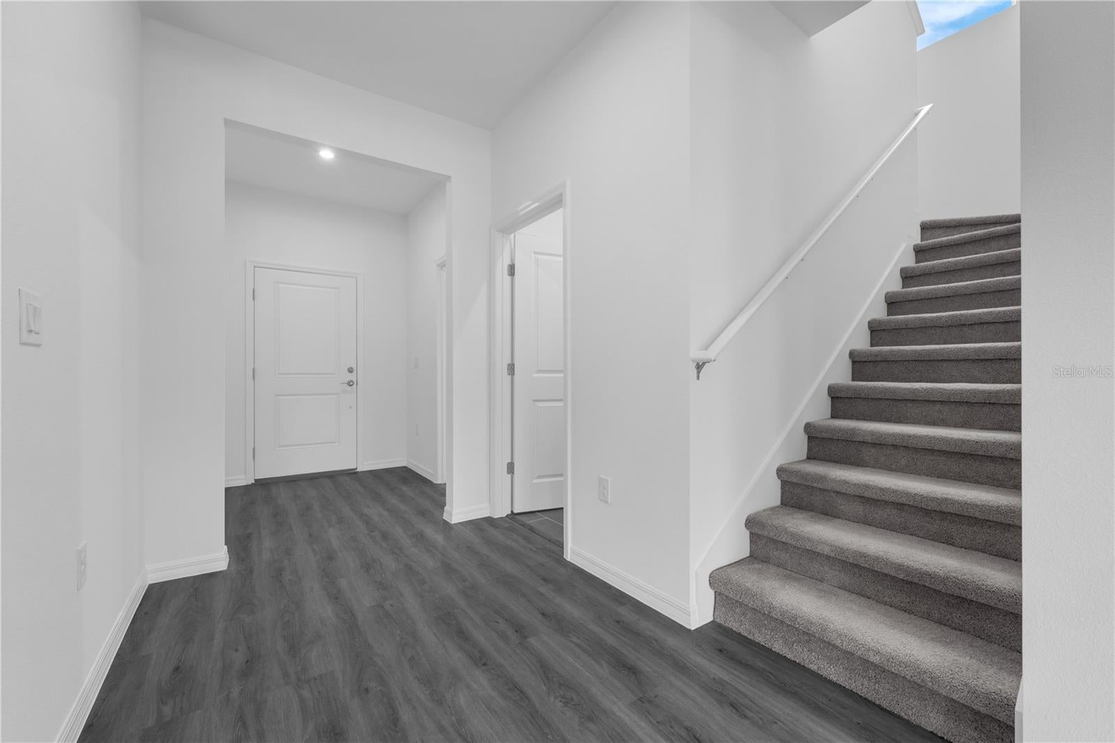 1812 HORSETAIL DRIVE