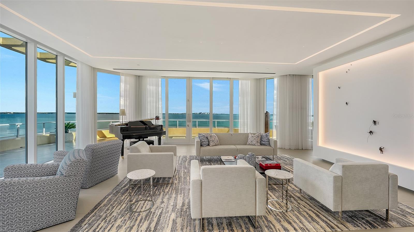 GRAND BAY 3 - Residential