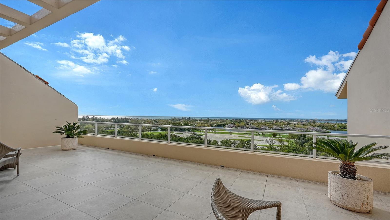 GRAND BAY 3 - Residential