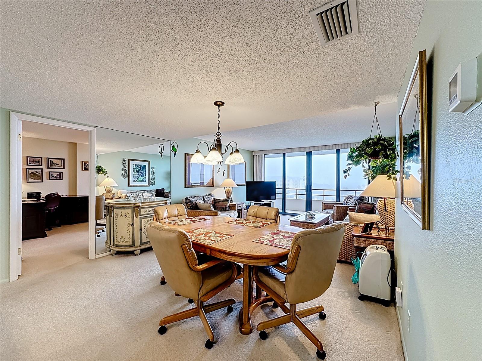 ANCHORAGE - Residential