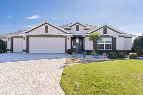 A home in THE VILLAGES